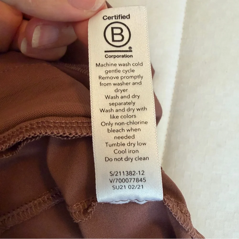 Athleta Soho Skort in Dusty Rose Brown size 8 Tall - Picture 10 of 11